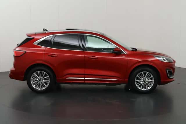 Ford Kuga (2023) thumbnail 6