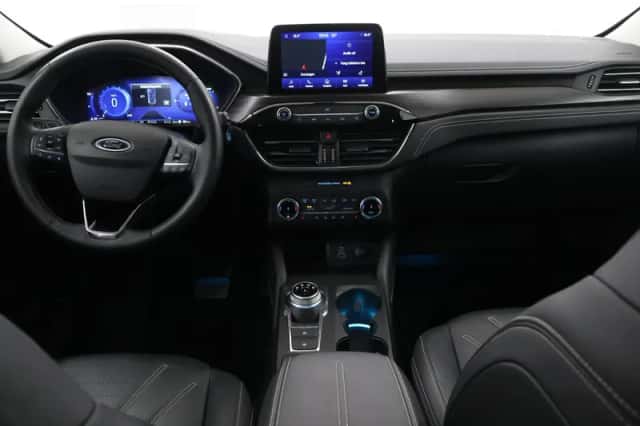 Ford Kuga (2023) thumbnail 8