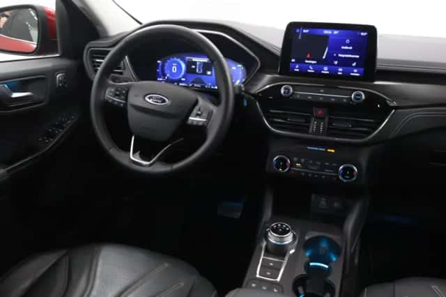 Ford Kuga (2023) thumbnail 9