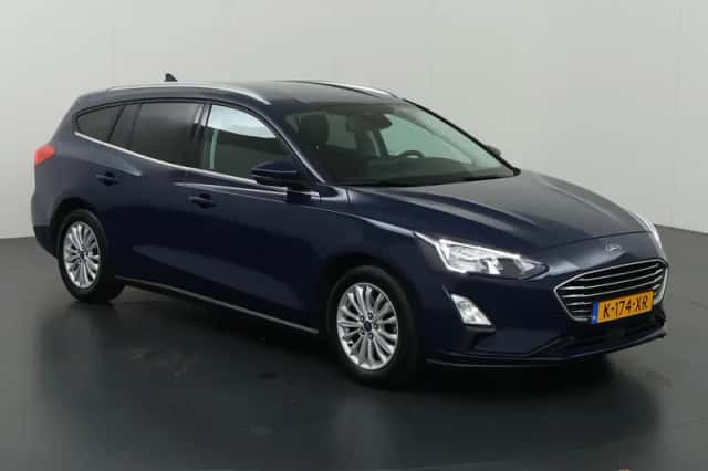 Ford Focus (2021) thumbnail 23