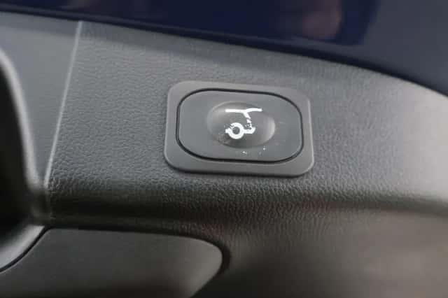 Ford Focus (2021) thumbnail 40