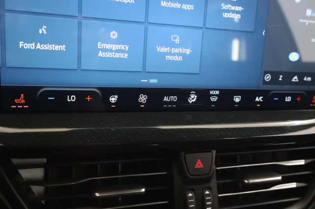 Ford Focus (2024) thumbnail 24