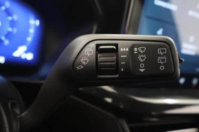 Ford Focus (2024) thumbnail 30
