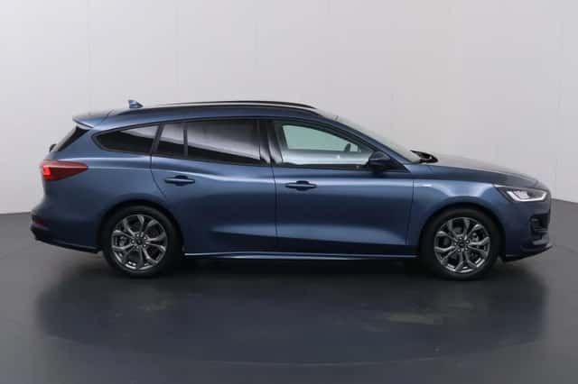 Ford Focus (2024) thumbnail 6