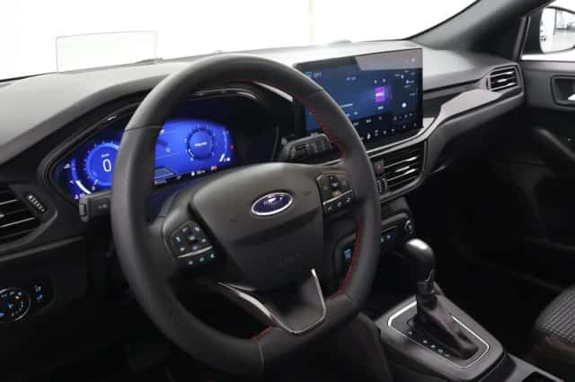 Ford Focus (2024) thumbnail 7