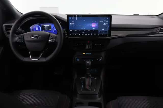 Ford Focus (2024) thumbnail 8