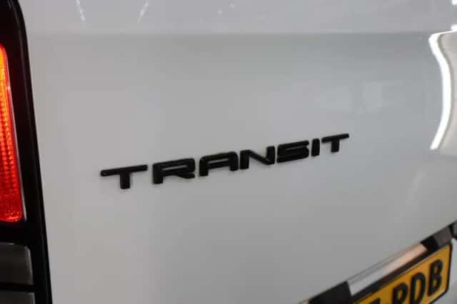 Ford Transit Custom (2024) thumbnail 33