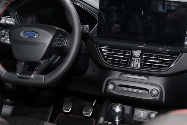 Ford Focus (2025) thumbnail 11