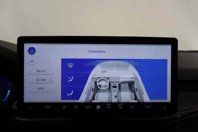 Ford Focus (2023) thumbnail 25