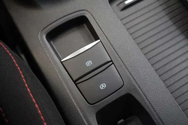 Ford Focus (2023) thumbnail 28