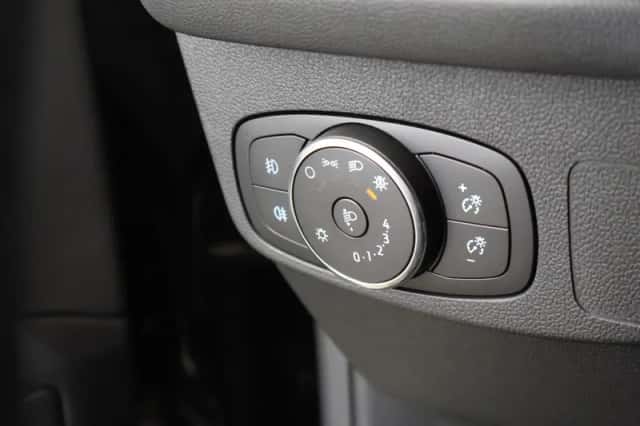 Ford Focus (2023) thumbnail 36