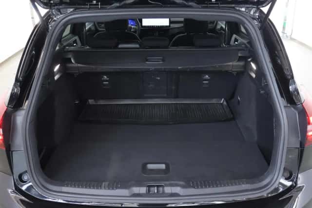 Ford Focus (2023) thumbnail 39
