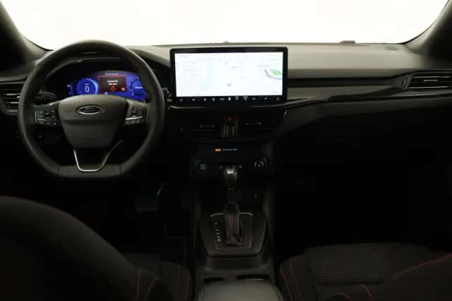 Ford Focus (2023) thumbnail 8