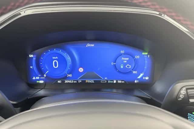 Ford Kuga (2023) thumbnail 13