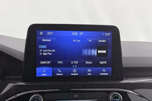 Ford Kuga (2023) thumbnail 18