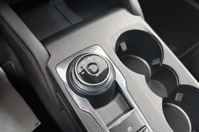 Ford Kuga (2023) thumbnail 28