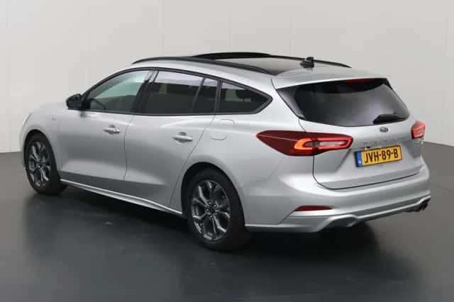 Ford Focus (2023) thumbnail 22