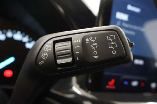 Ford Focus (2023) thumbnail 30