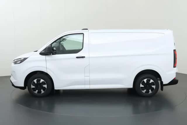 Ford E-Transit Custom (2025) thumbnail 5