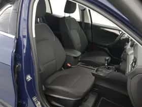 Ford Focus (2021) thumbnail 10