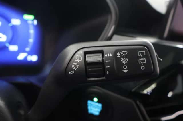 Ford Kuga (2020) thumbnail 33
