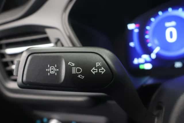 Ford Kuga (2020) thumbnail 34