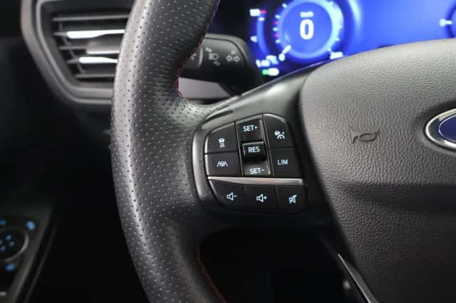 Ford Kuga (2020) thumbnail 35