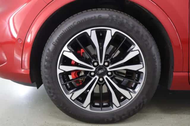 Ford Kuga (2020) thumbnail 45
