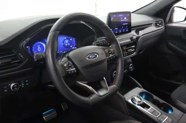 Ford Kuga (2020) thumbnail 7