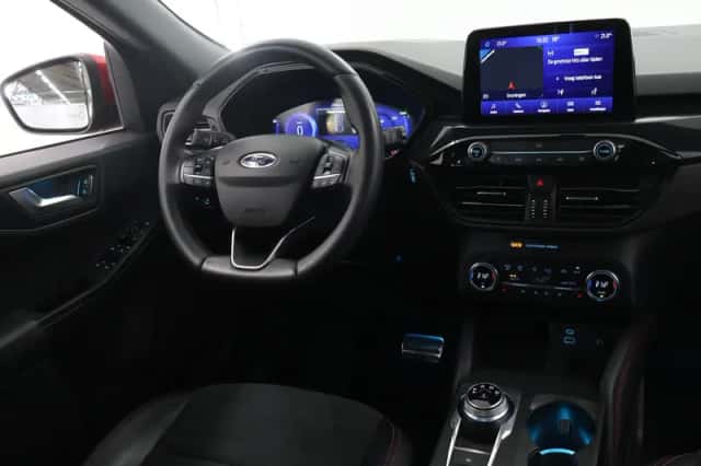 Ford Kuga (2020) thumbnail 9