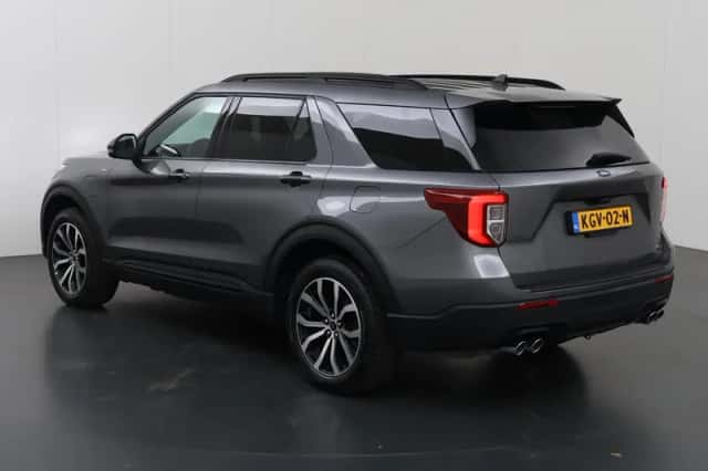 Ford Explorer (2023) thumbnail 22
