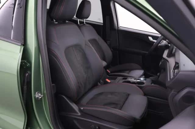 Ford Kuga (2025) thumbnail 10
