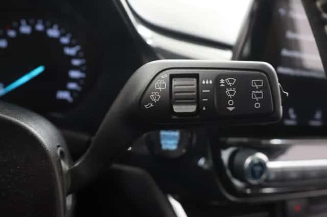 Ford Fiesta (2018) thumbnail 28