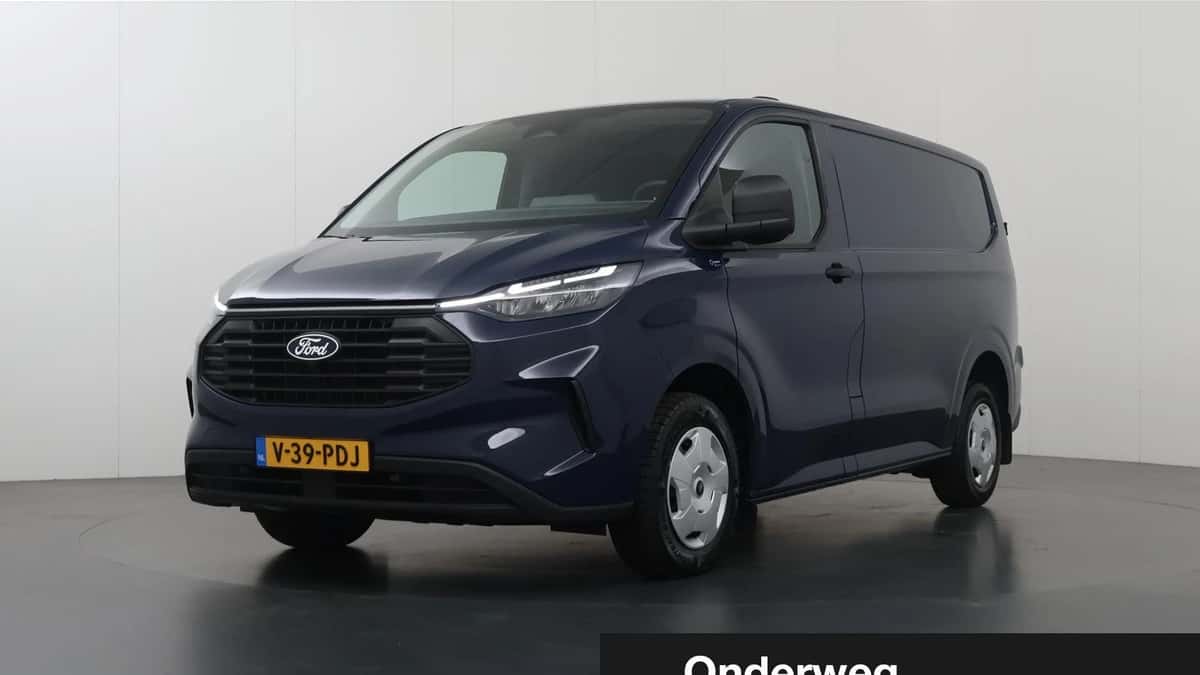 Ford Transit Custom (2024) — foto 1