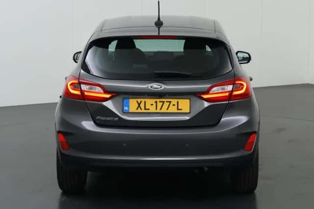 Ford Fiesta (2019) thumbnail 4