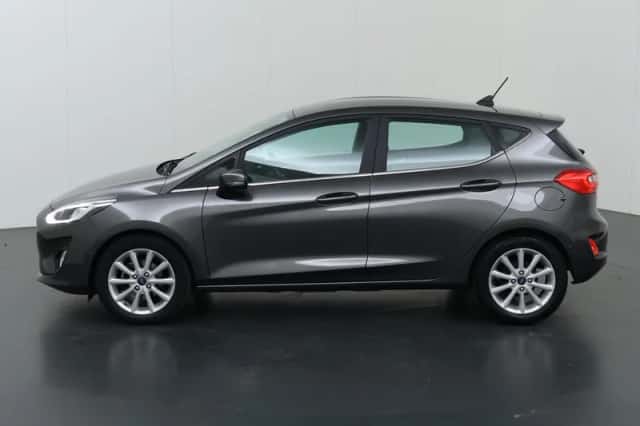 Ford Fiesta (2019) thumbnail 5