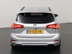 Ford Focus (2021) thumbnail 4