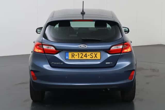 Ford Fiesta (2022) thumbnail 4