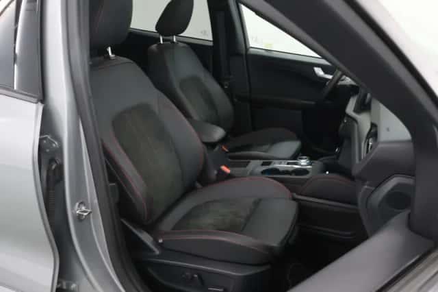Ford Kuga (2025) thumbnail 10