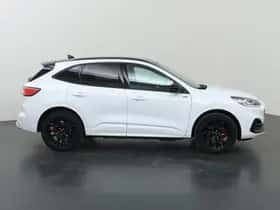 Ford Kuga (2023) thumbnail 6