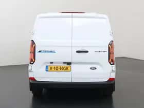 Ford E-Transit Custom (2025) thumbnail 4