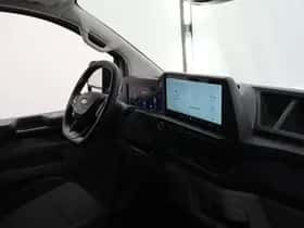 Ford E-Transit Custom (2025) thumbnail 9