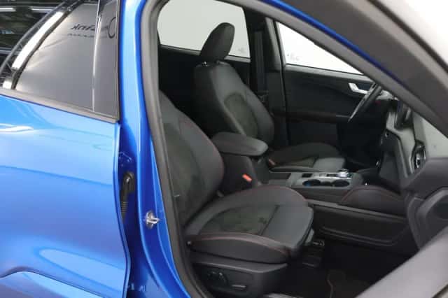 Ford Kuga (2025) thumbnail 10