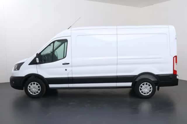 Ford Transit (2024) thumbnail 5