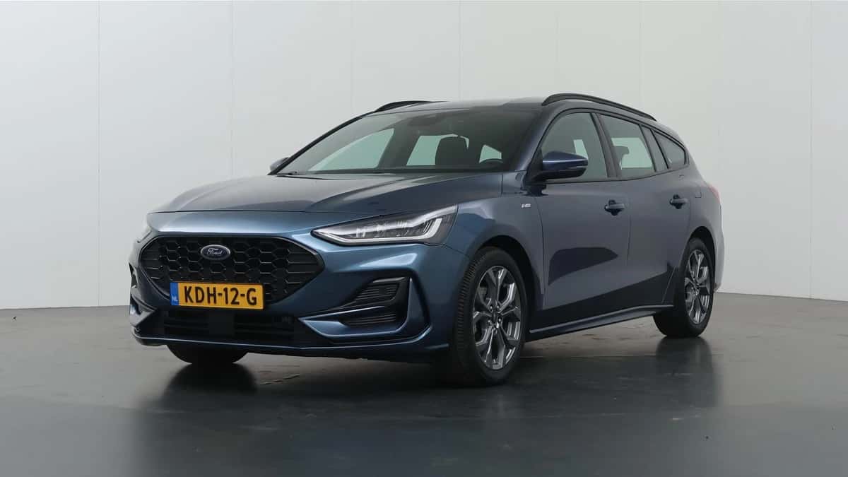 Ford Focus (2023) — foto 1