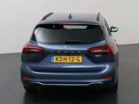 Ford Focus (2023) thumbnail 4