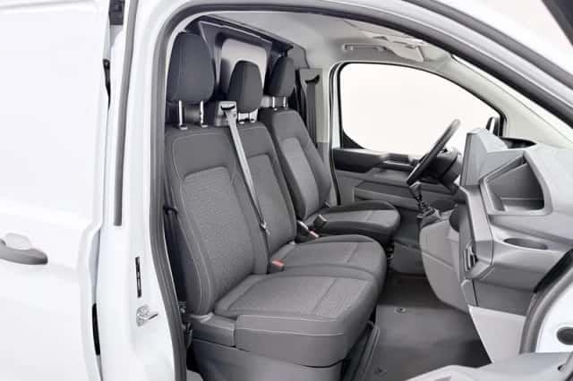 Ford Transit Custom (2024) thumbnail 10