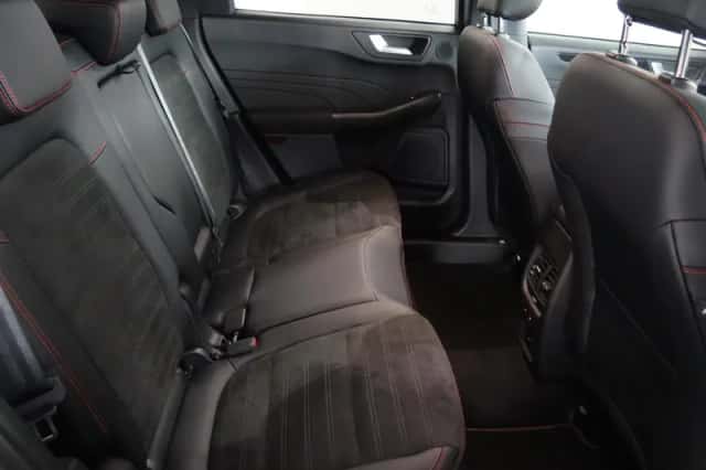 Ford Kuga (2024) thumbnail 9