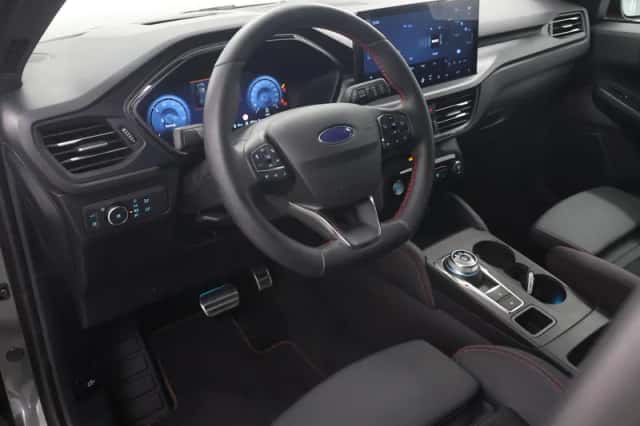 Ford Kuga (2025) thumbnail 7