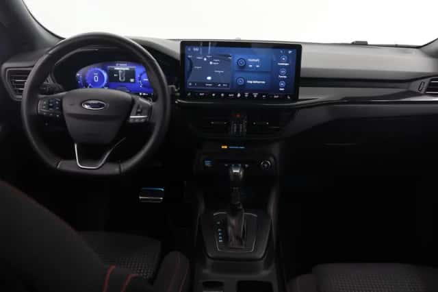 Ford Focus (2023) thumbnail 9